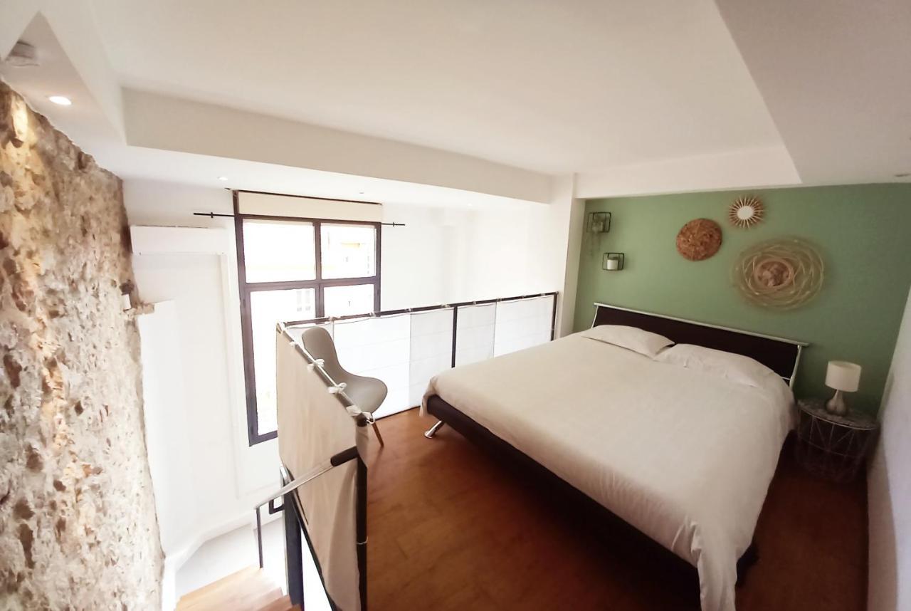 35M2, Luminous Loft Close To The Beach فيليوفرُنش سور مير المظهر الخارجي الصورة